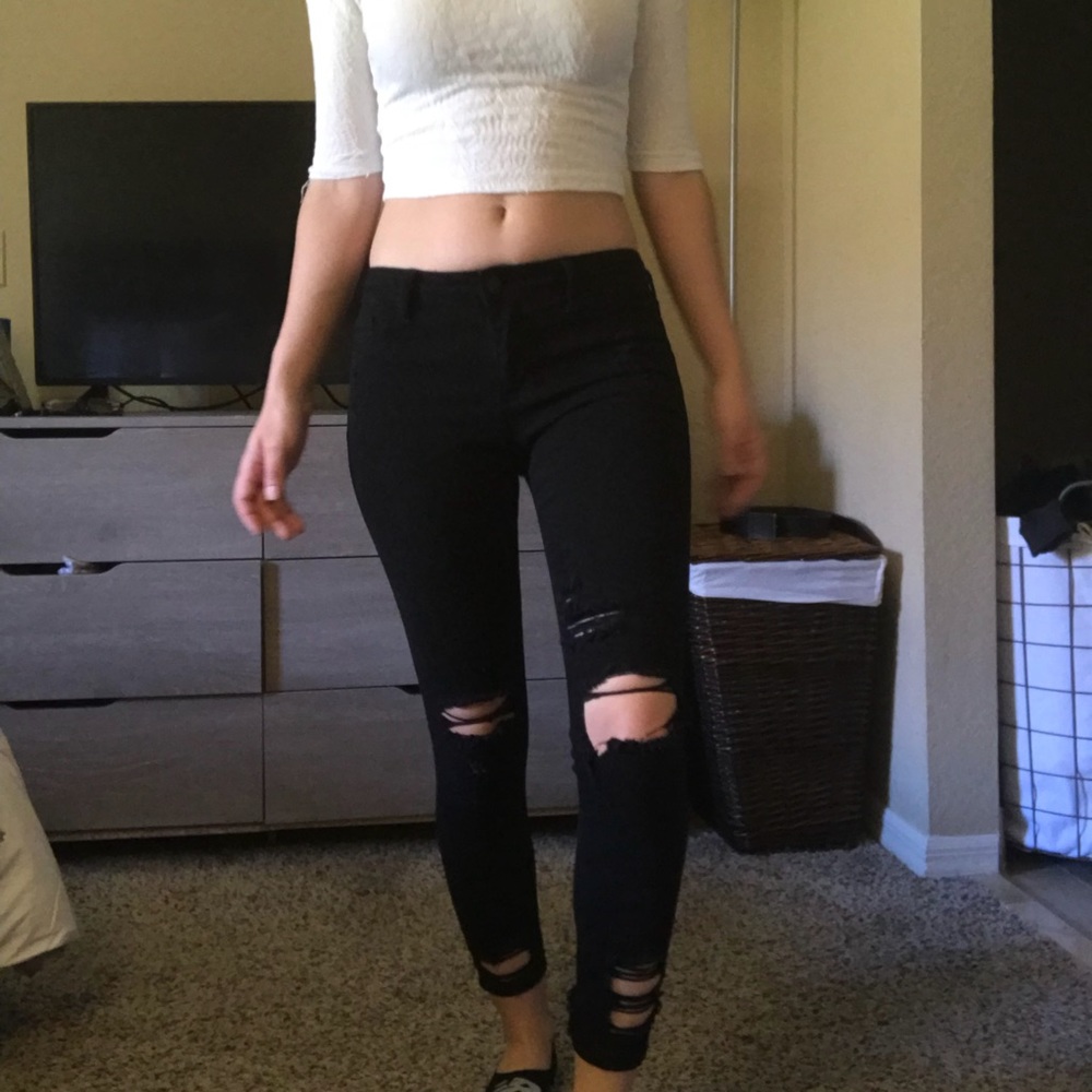 Low waist black skinny jeans